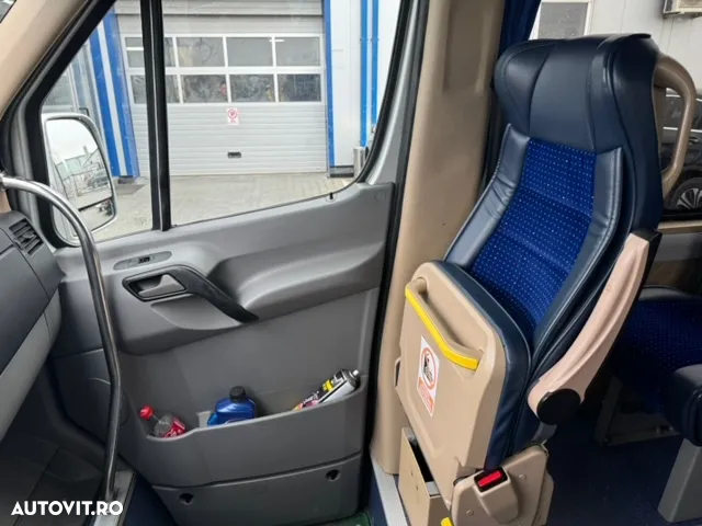 Mercedes-Benz Sprinter - 15