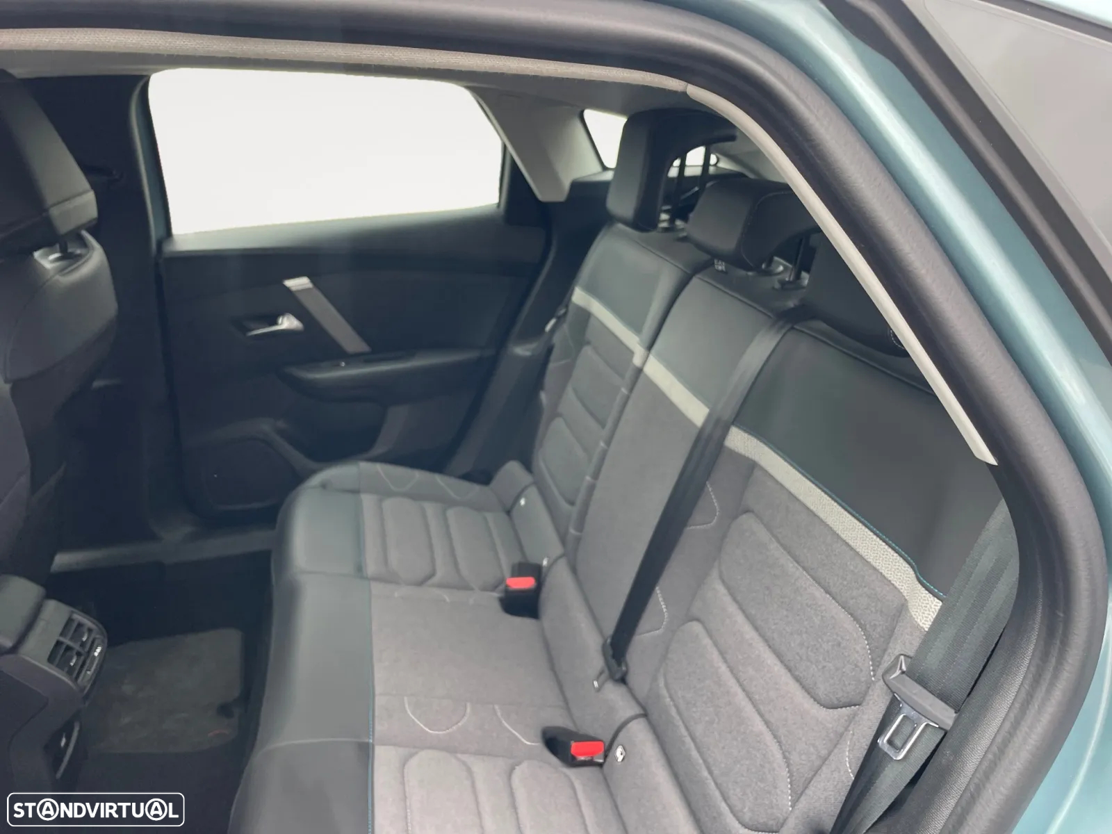 Citroën C4 1.2 PureTech Feel Pack - 13