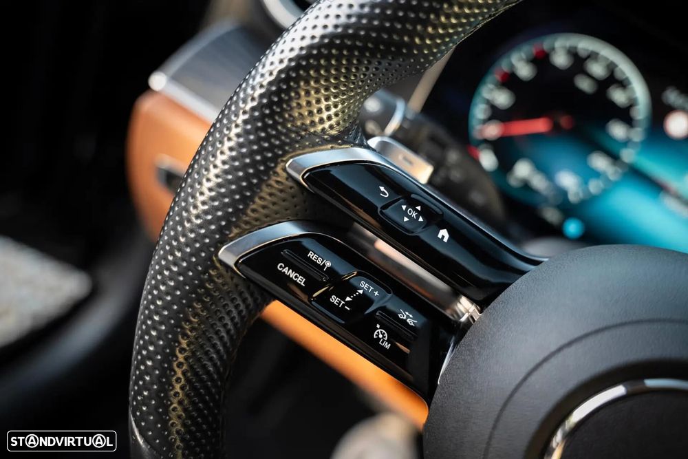 Mercedes-Benz E 300 de 4Matic 9G-TRONIC AMG Line - 51