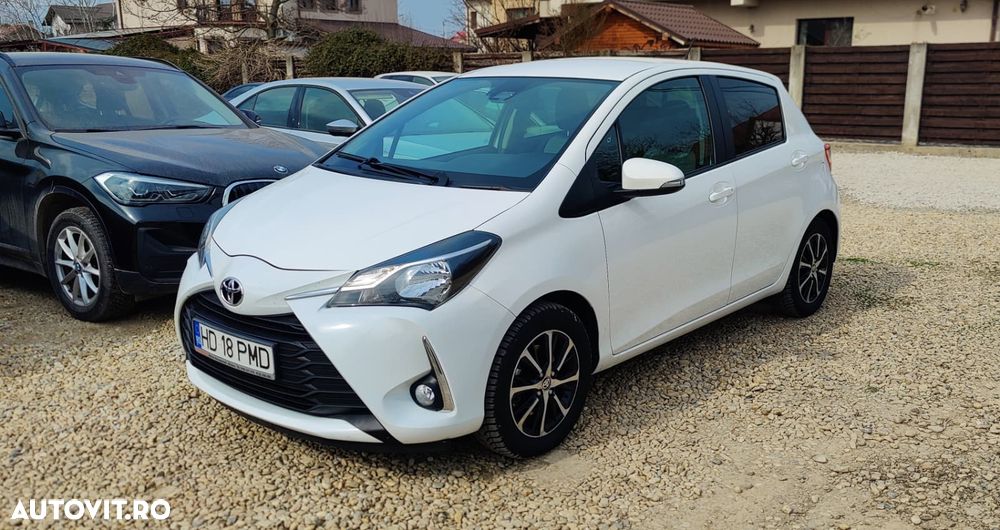 Toyota Yaris 1.5 L VVT-iE Active - 1