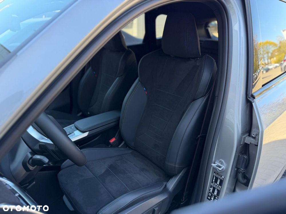 BMW X1 xDrive23i mHEV M Sport - 21