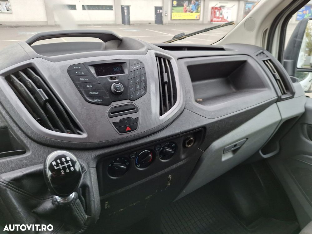 Ford TRANSIT - 11