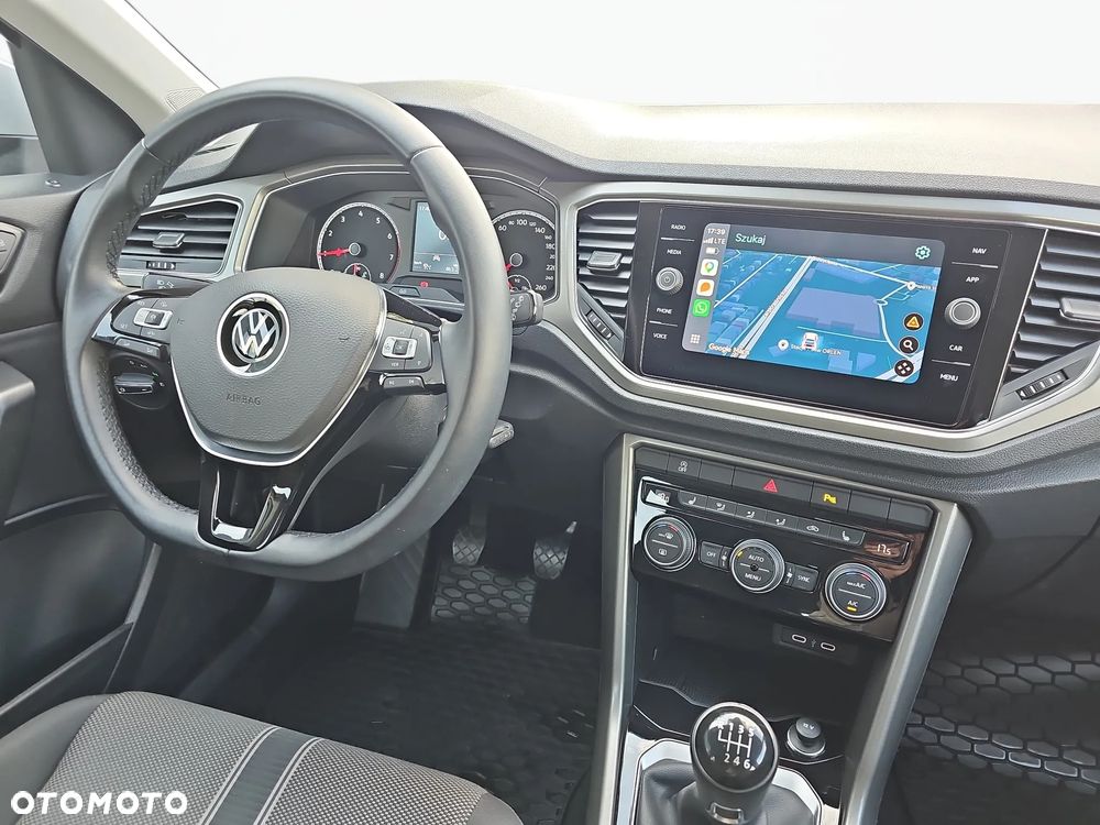 Volkswagen T-Roc 1.0 TSI Advance - 17