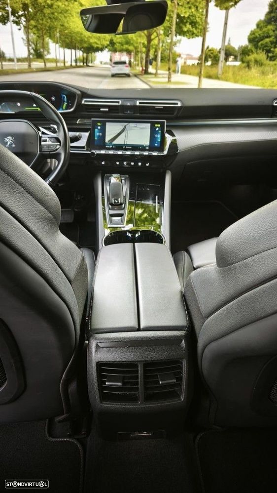 Peugeot 508 1.6 Hybrid Allure Pack e-EAT8 - 24