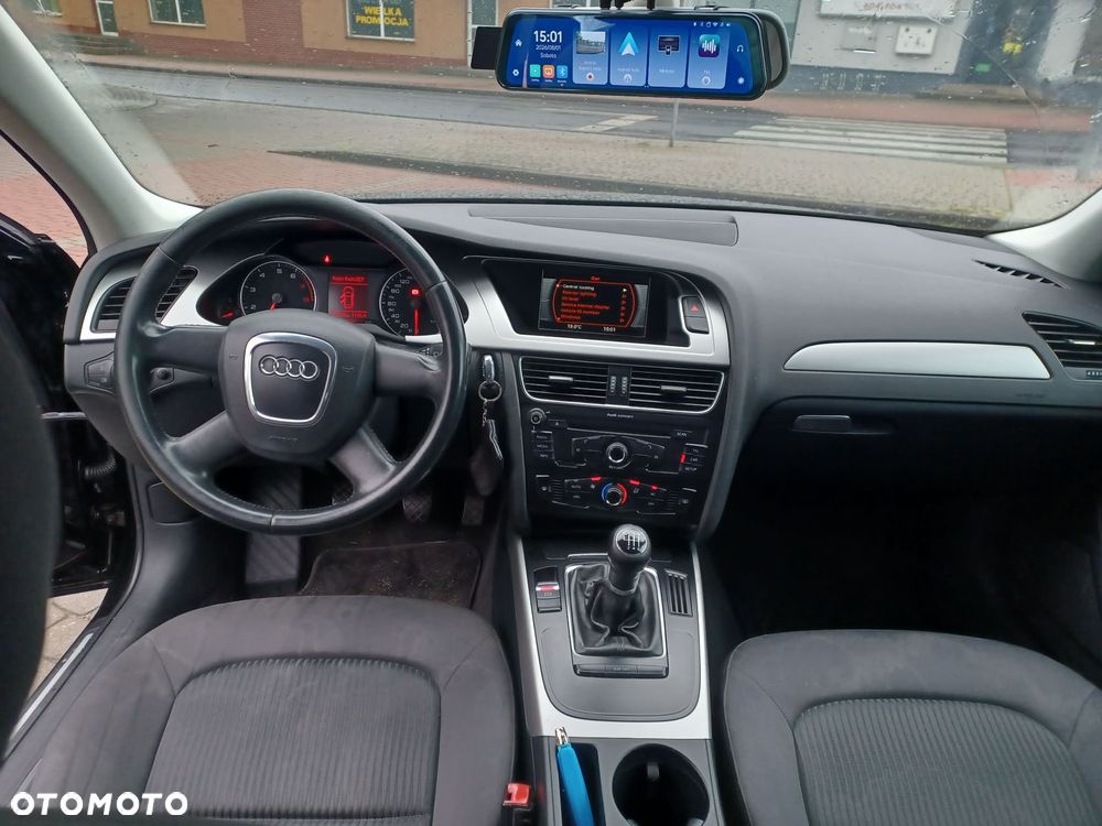 Audi A4 Avant - 9