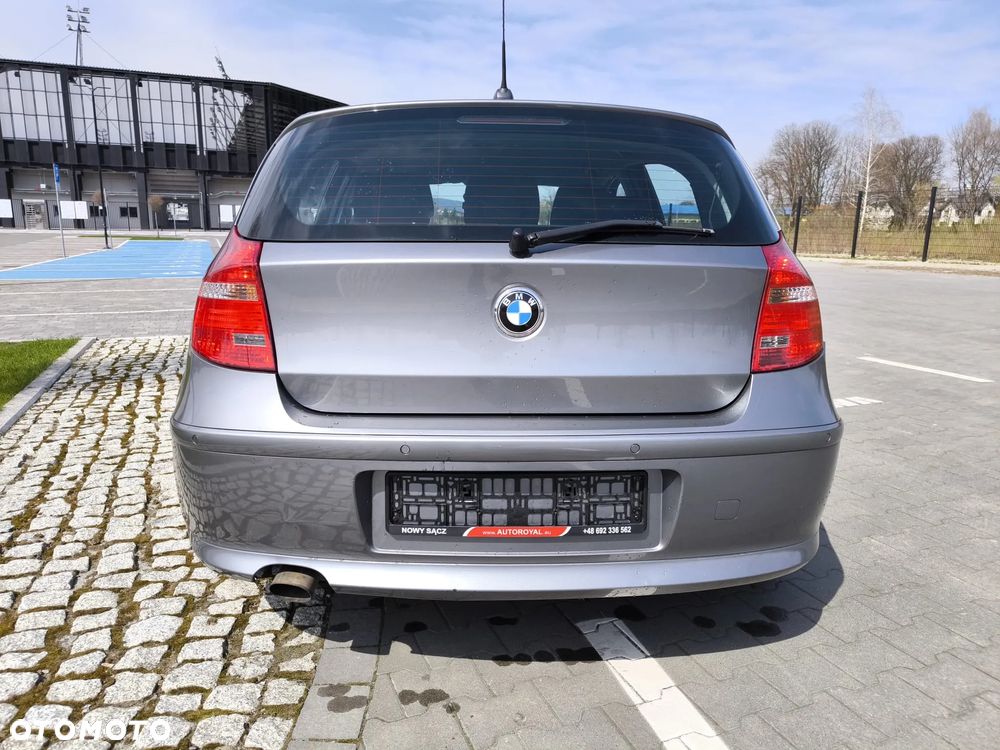 BMW Seria 1 118d Sport Line - 5