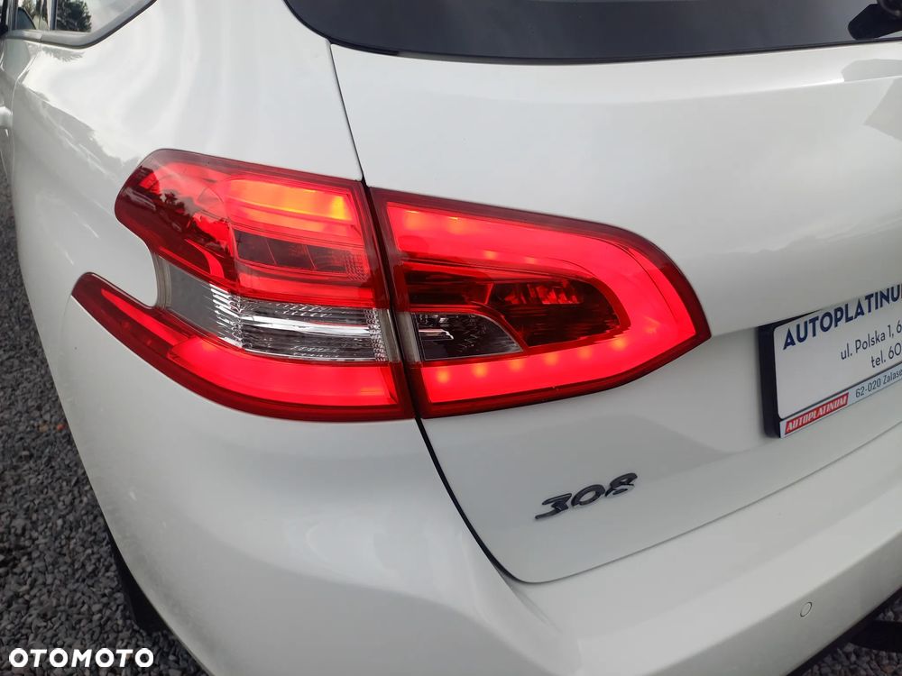 Peugeot 308 - 12