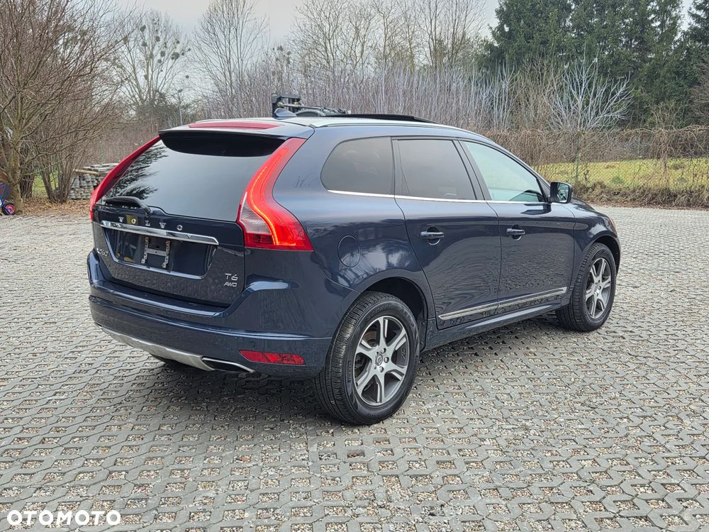 Volvo XC 60 T6 AWD Momentum - 3