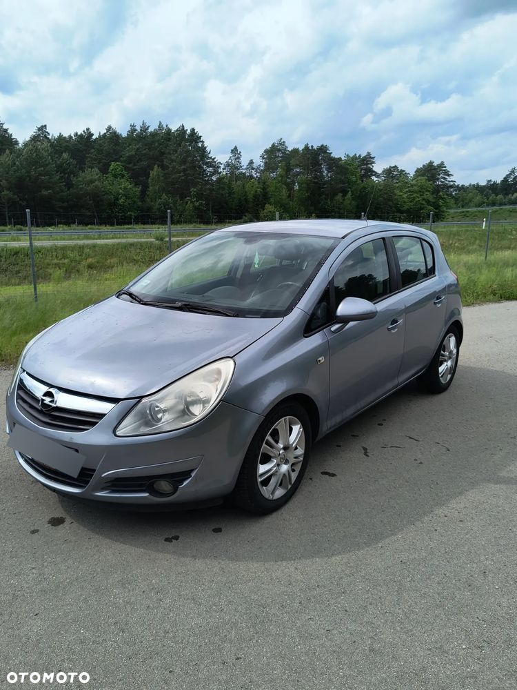 Opel Corsa 1.4 16V Cosmo - 3