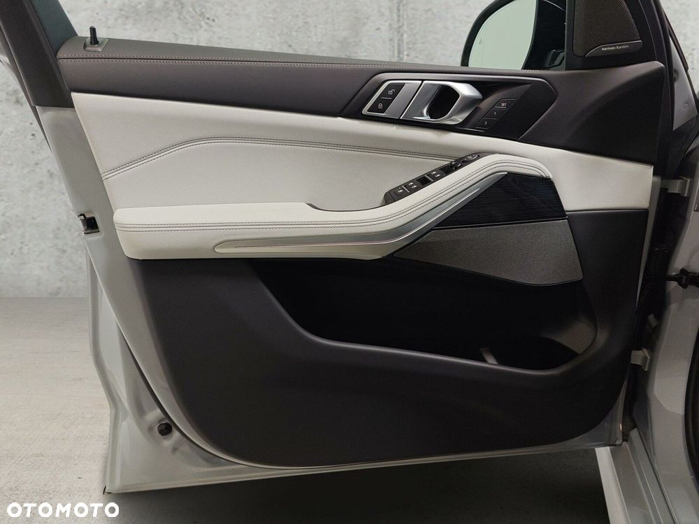BMW X5 - 11