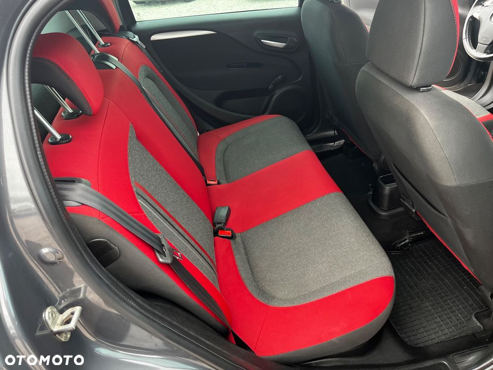 Fiat Punto - 32
