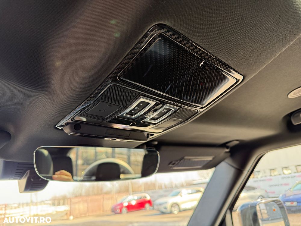 Land Rover Defender 110 3.0D 250 MHEV Hard Top X-Dynamic SE - 26