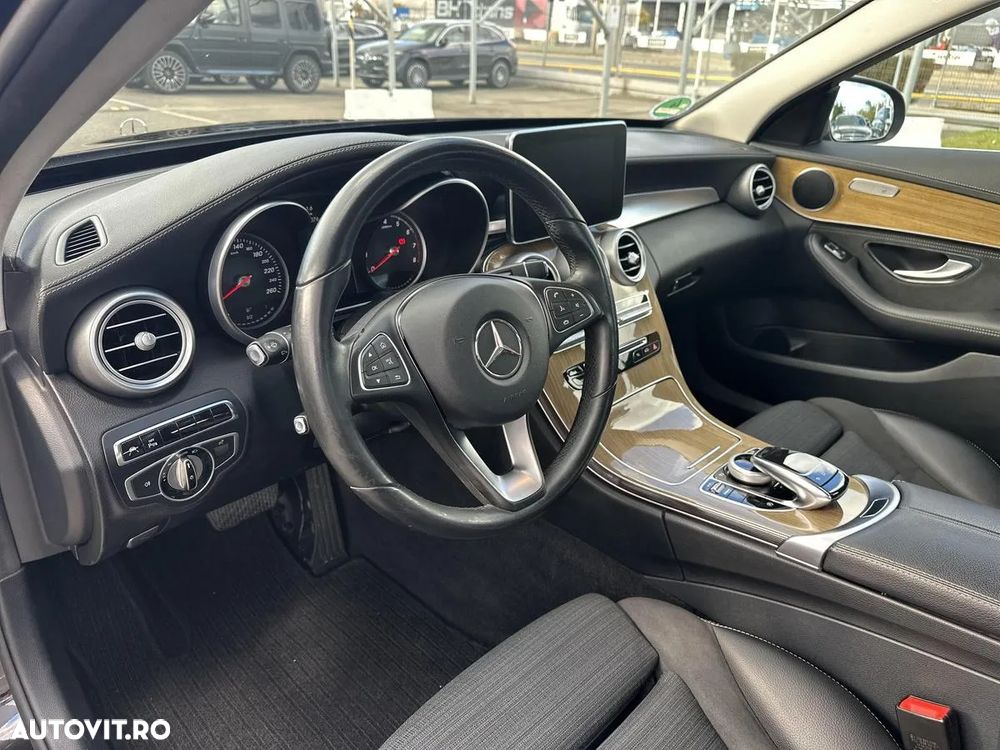 Mercedes-Benz C 200 7G-TRONIC Exclusive - 9