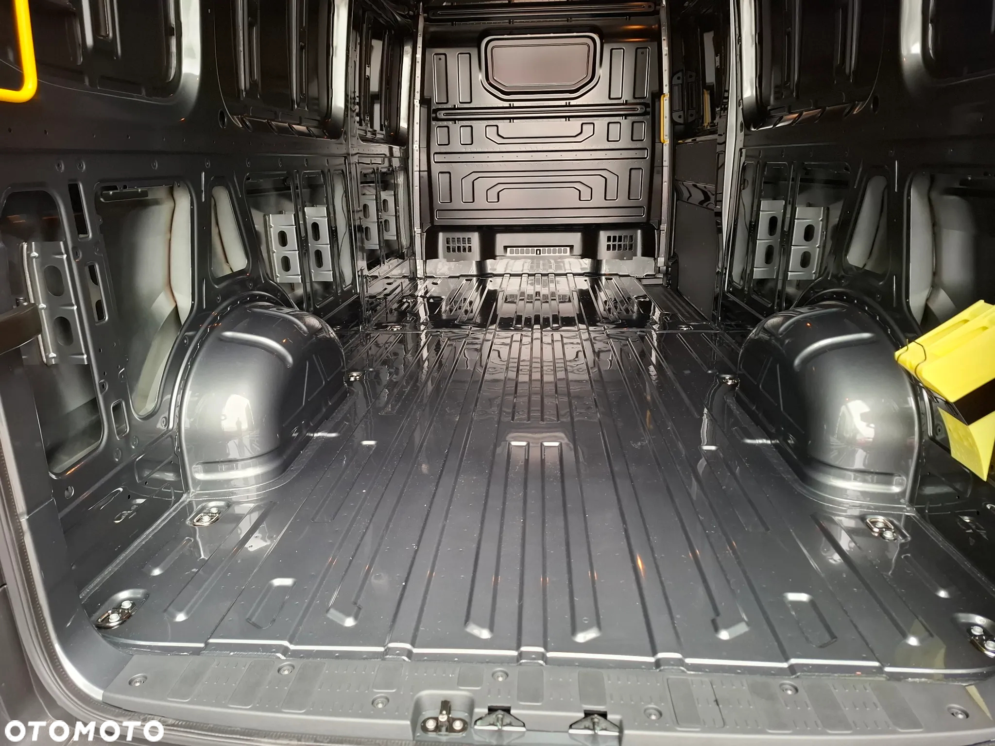Volkswagen Crafter - 6
