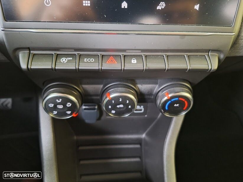 Renault Clio 1.5 Blue dCi Evolution - 25