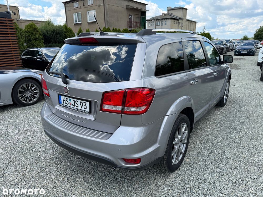 Fiat Freemont 2.0 Multijet 16V DPF Automatik Allrad Lounge - 6