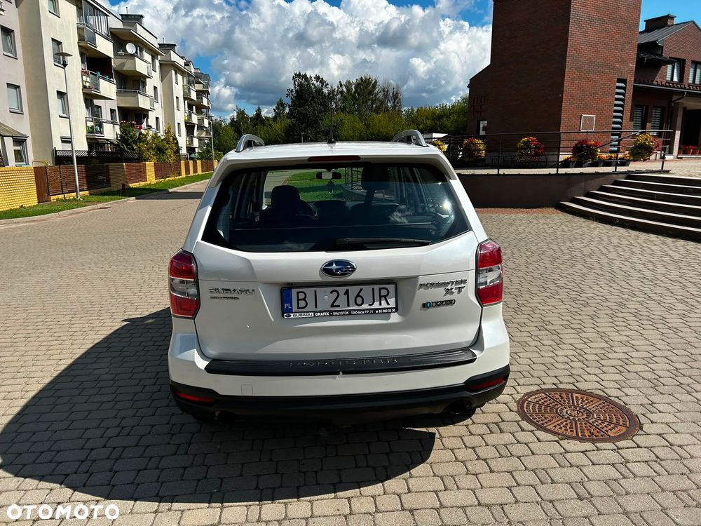 Subaru Forester 2.0XT Platinum Lineartronic - 5