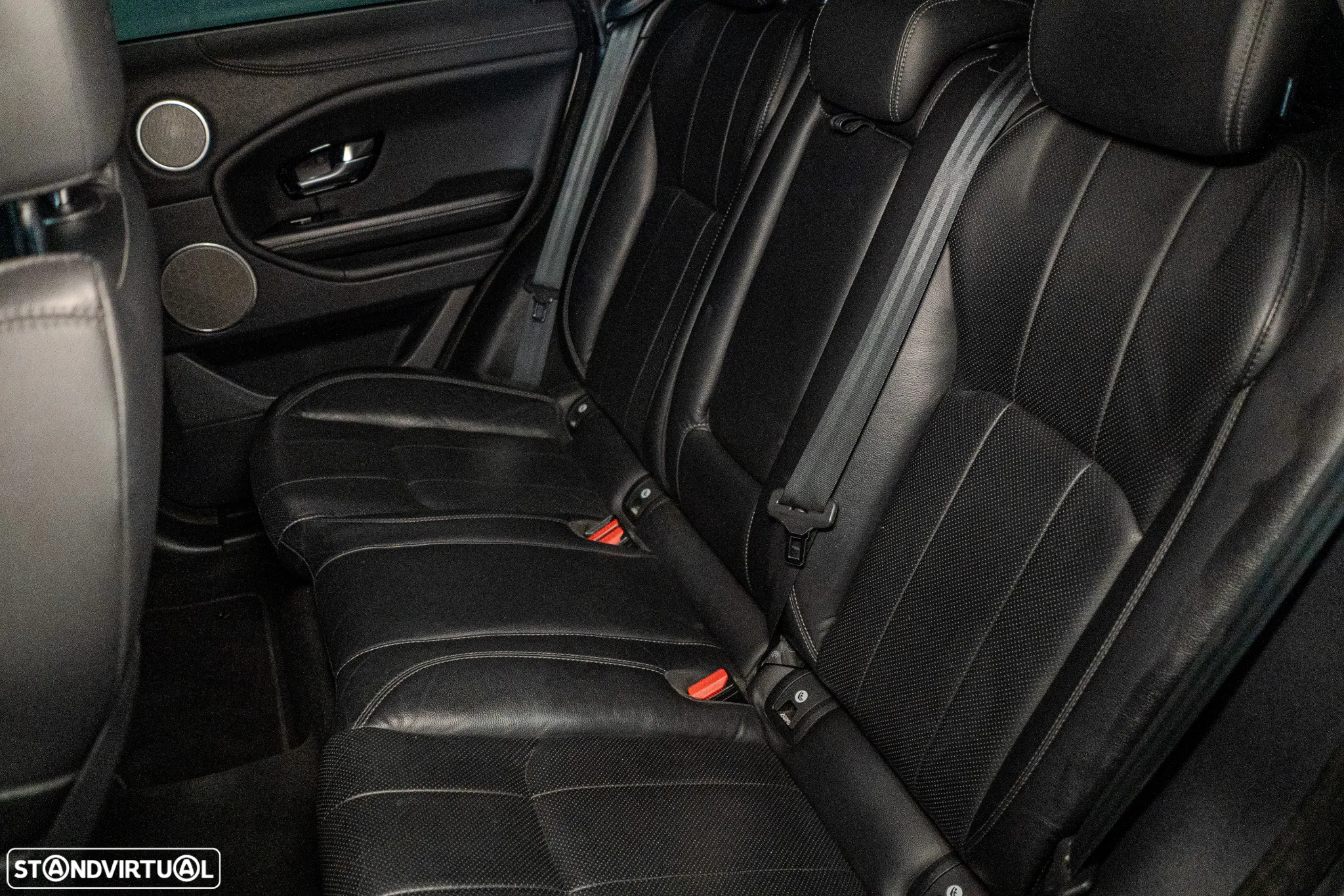 Land Rover Range Rover Evoque 2.0 eD4 SE Dynamic - 13