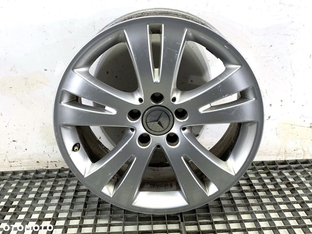 FELGA ALUMINIOWA 17 7.5J 5X112 CENTR 66.6 ET47 - 350.00 PLN - MERCEDES-BENZ KLASA C (W204) 2007 - - 1