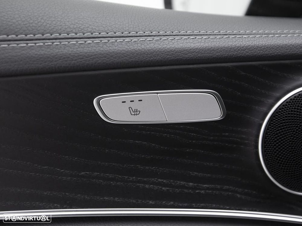 Mercedes-Benz E 300 de 4Matic 9G-TRONIC - 16