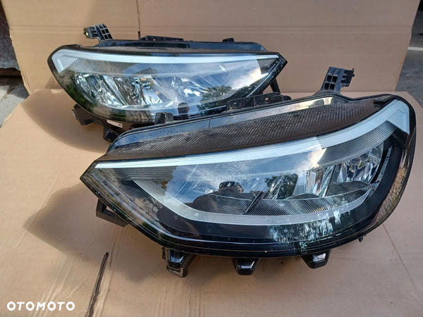 Full Led przedni prawy lewy VW iD III 3 lampa 10B