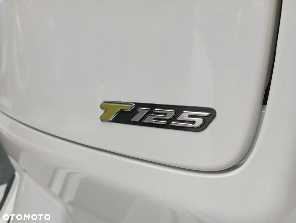 Vespa GTS - 17