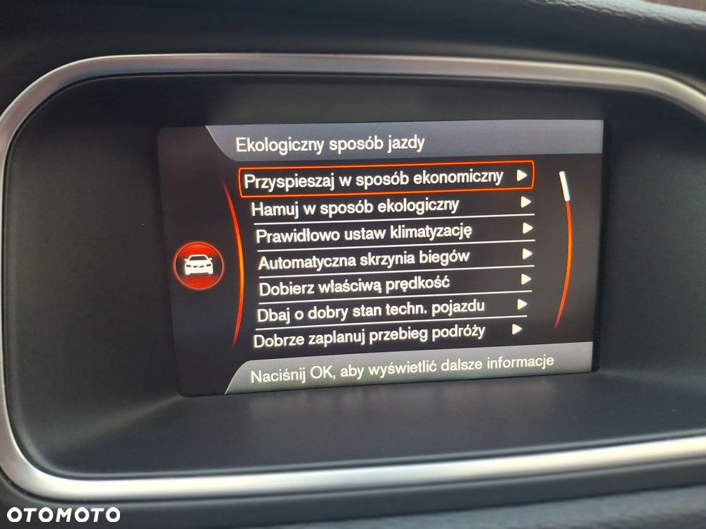 Volvo V40 - 33