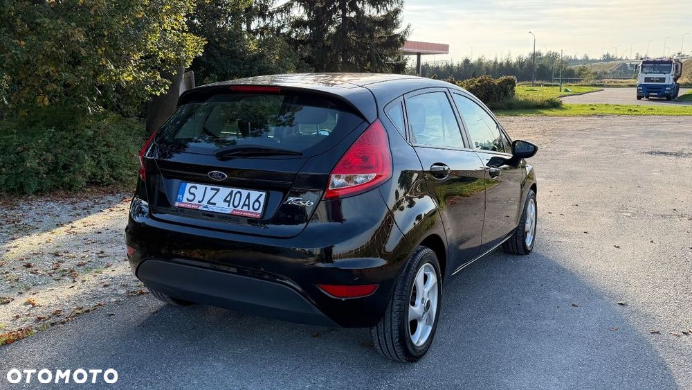 Ford Fiesta 1.25 Ambiente EU5 - 20