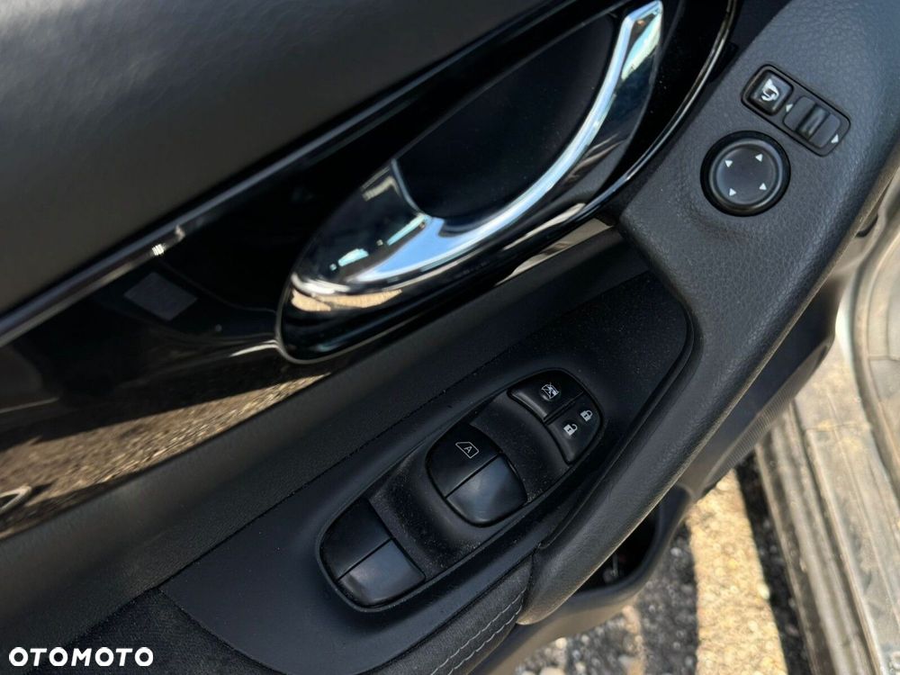 Nissan Qashqai 1.2 DIG-T Acenta EU6 - 20