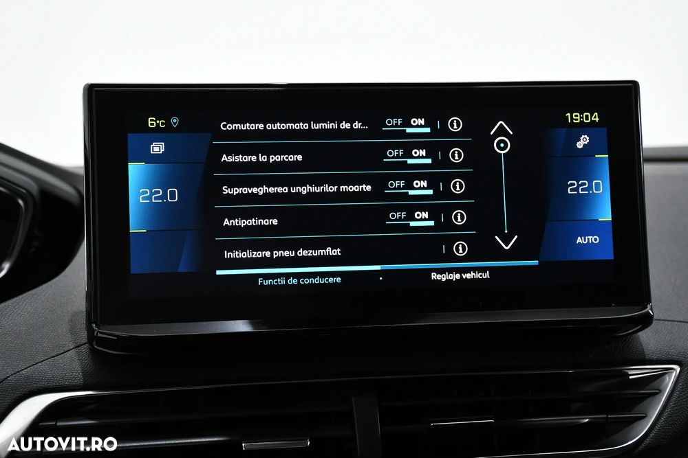 Peugeot 3008 Hybrid 225 e-EAT8 Allure - 22