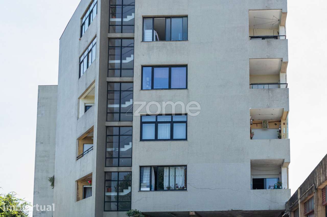 Apartamento T2 com Garagem | Valbom, Gondomar - Grande imagem: 3/25