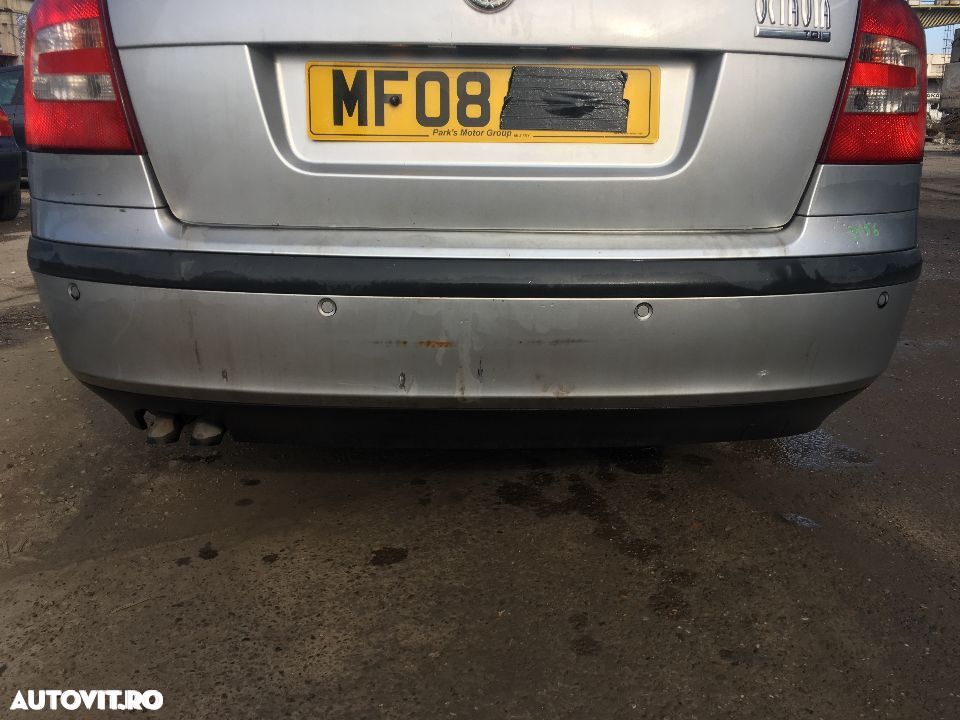 Spoiler / Bara Spate cu Locas Senzori Parcare Skoda Octavia 2 Berlina / Hatchback 2003 - 2013 Cod Culoare 9156 - 2