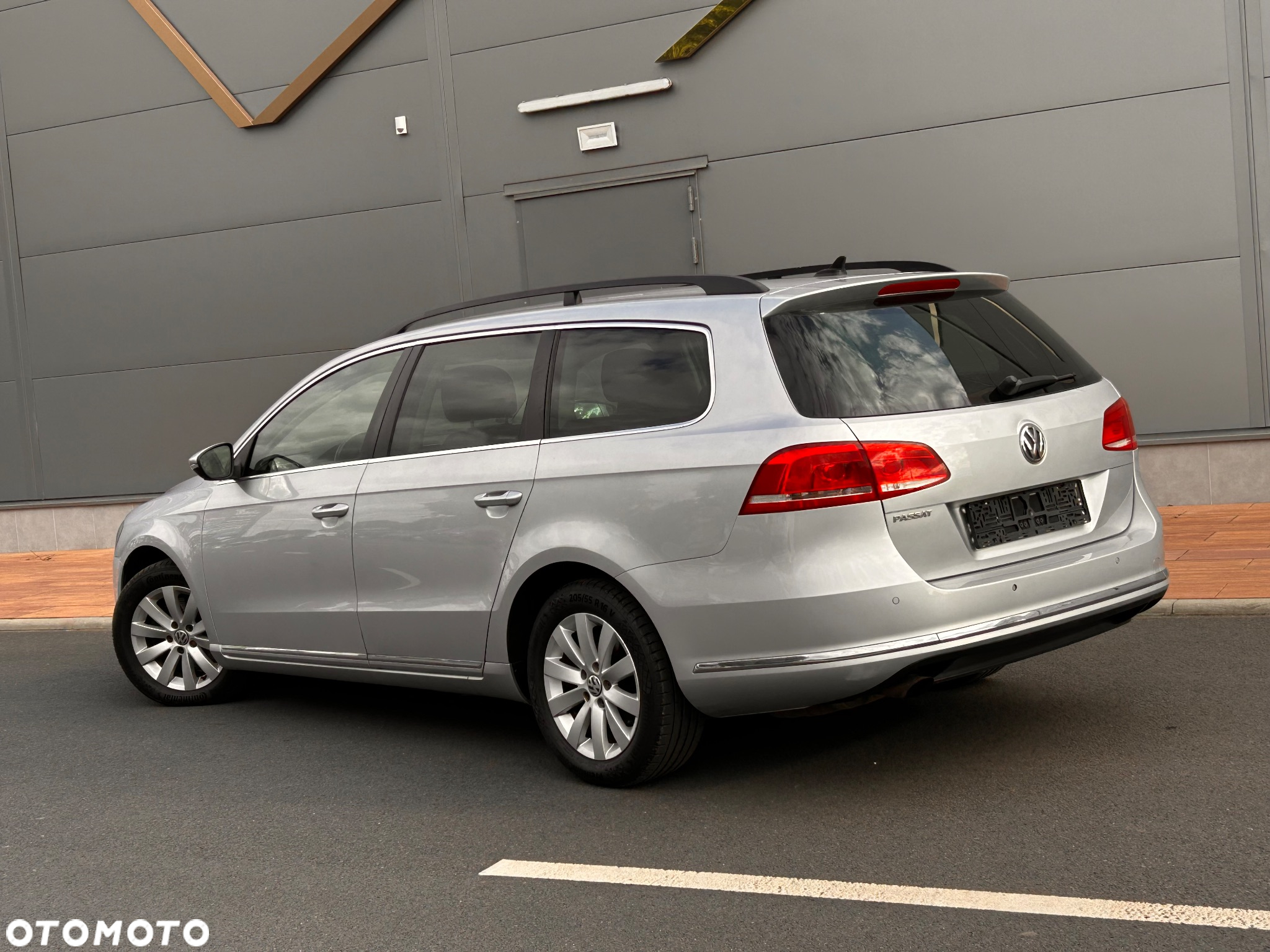 Volkswagen Passat 1.4 TSI BMT Comfortline DSG - 17