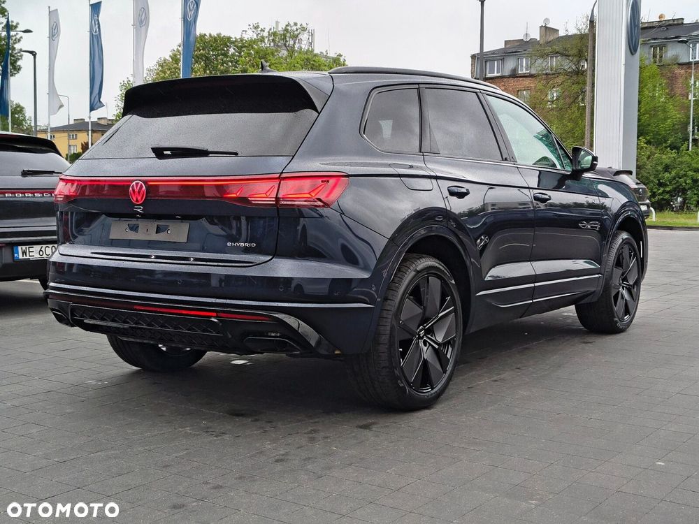 Volkswagen Touareg - 7