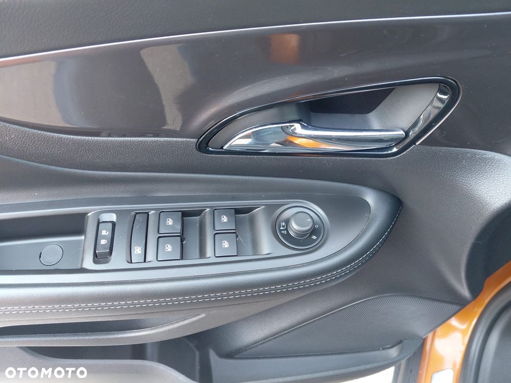 Opel Mokka X 1.4 DI Start/Stop 4x4 Automatik Color Innovation - 11