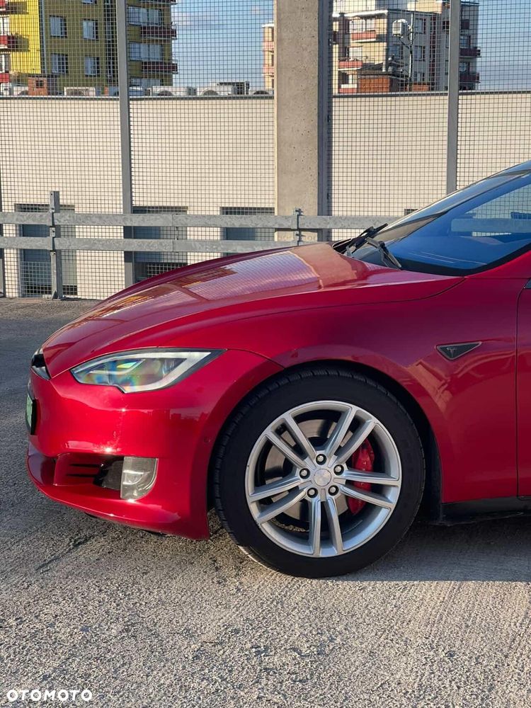 Tesla Model S Dual Motor Allradantrieb Performance - 3