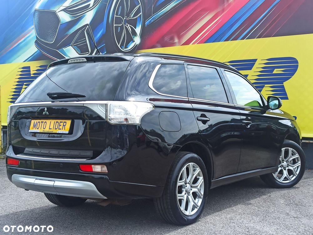 Mitsubishi Outlander - 6
