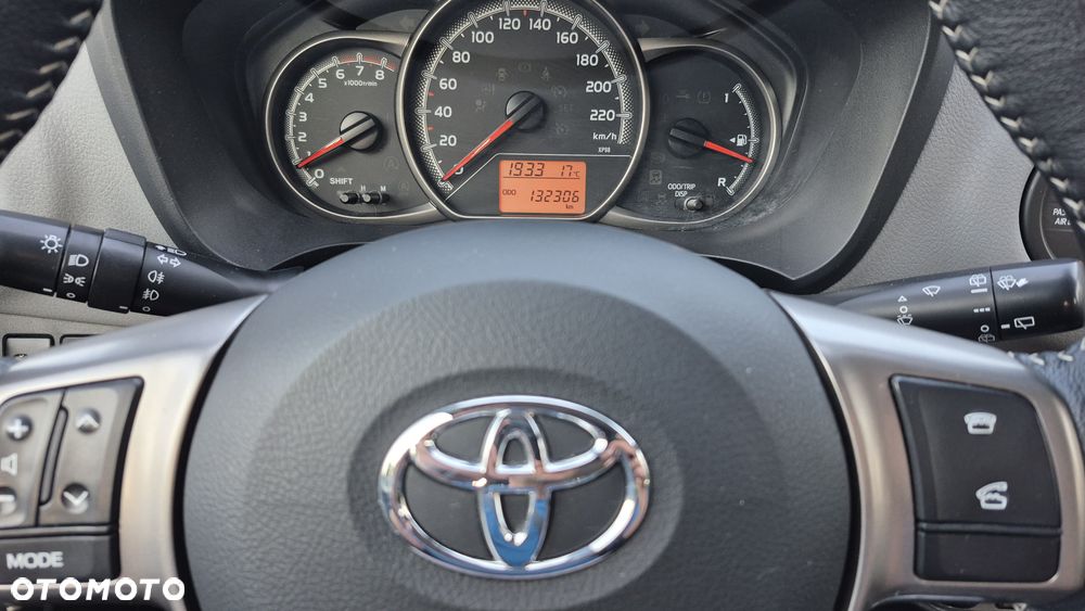 Toyota Yaris 1.33 VVT-i Life - 15