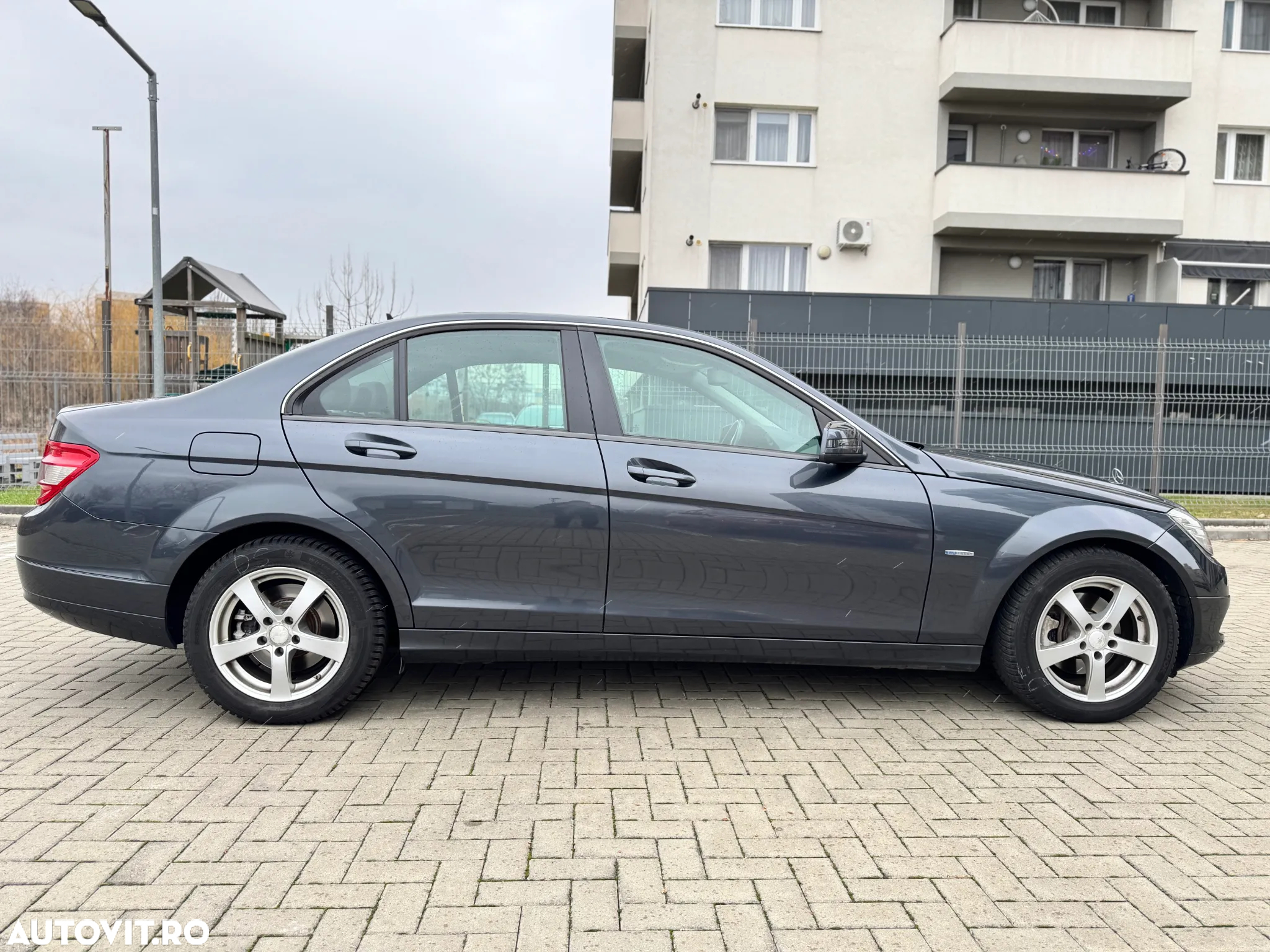 Mercedes-Benz C - 2