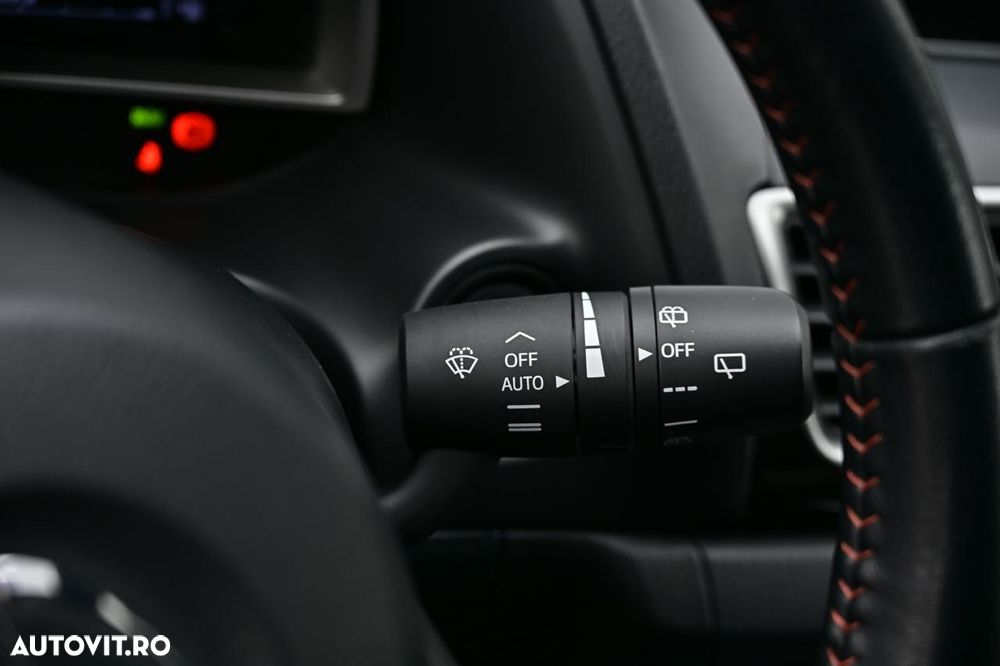 Mazda 3 SKYACTIV-D 105 Exclusive-Line - 19