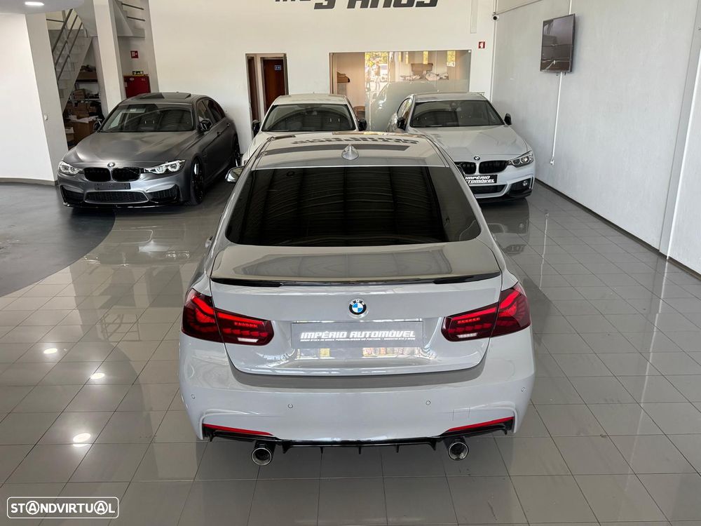 BMW 328 i Auto Pack M - 8