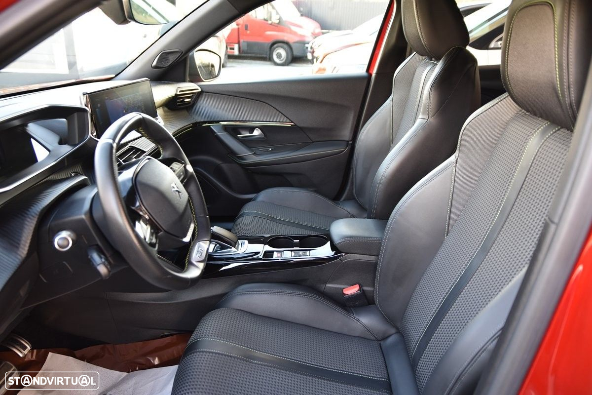 Peugeot e-2008 50 kWh GT Line - 22
