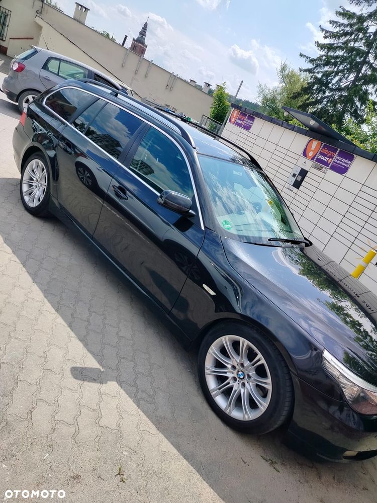 BMW Seria 5 525d - 3