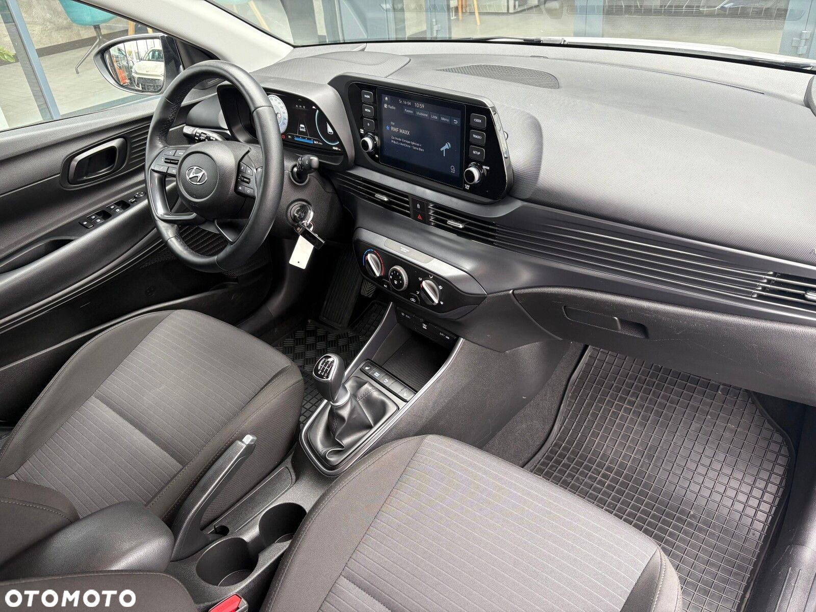 Hyundai i20 - 14