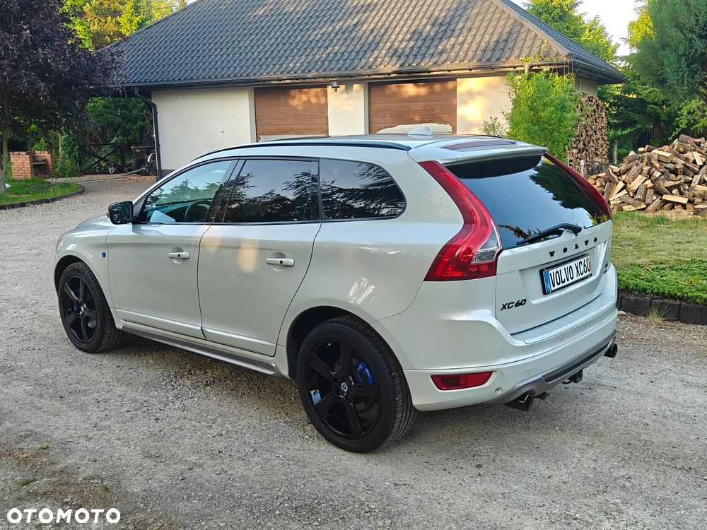 Volvo XC 60 T6 AWD R-Design - 8