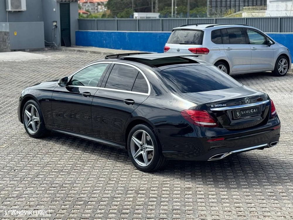 Mercedes-Benz E 300 de AMG Line - 4