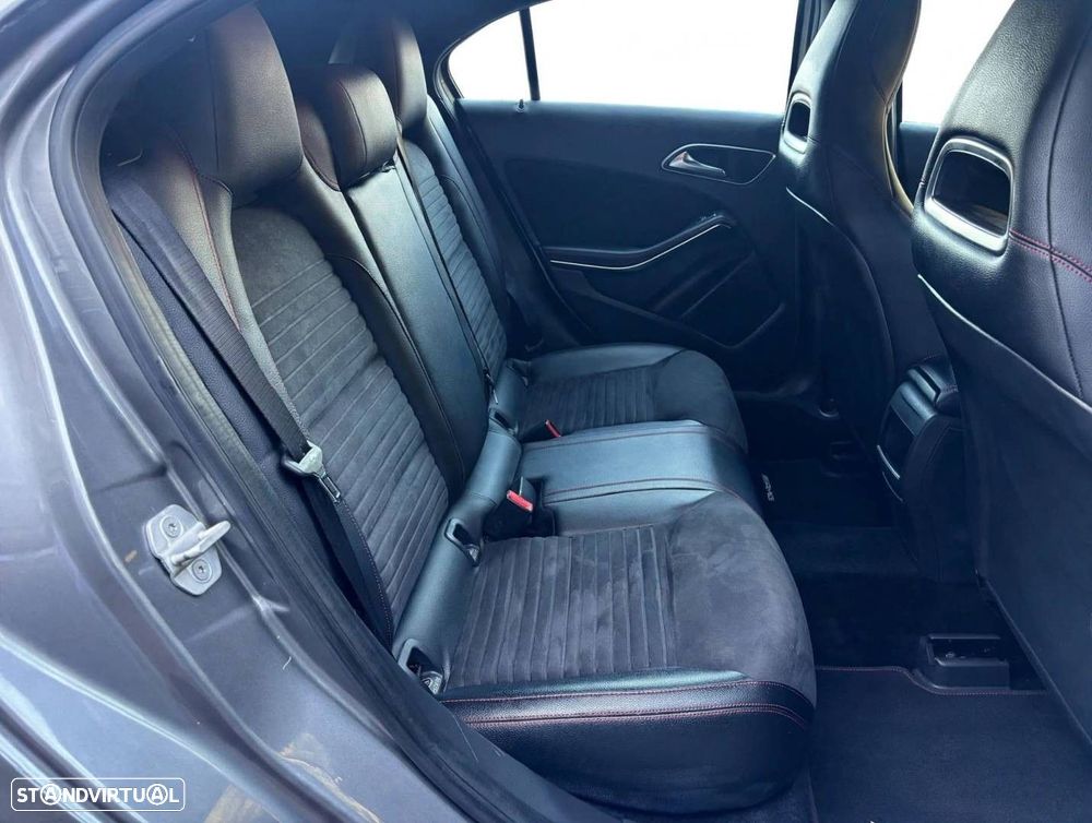 Mercedes-Benz A 180 CDi BE AMG Line Aut. - 13