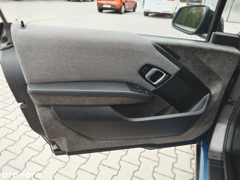 BMW i3 Standard - 23