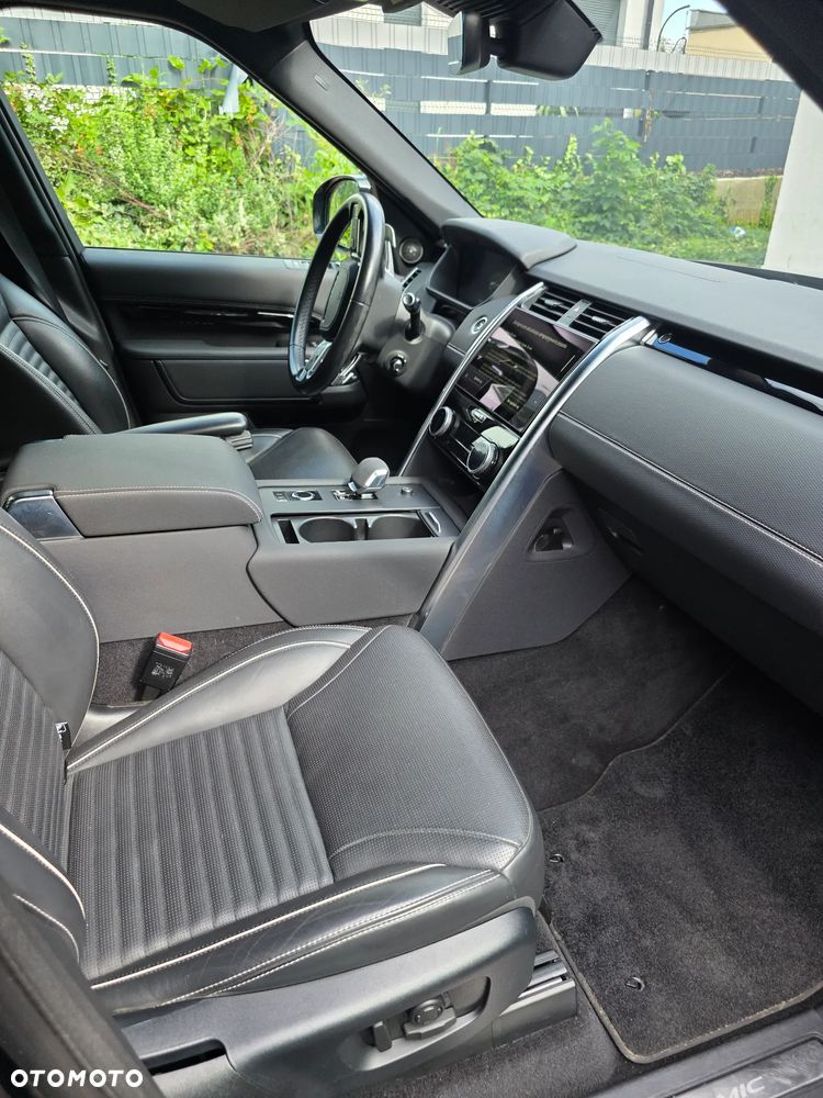 Land Rover Discovery 3.0 D250 mHEV R-Dynamic HSE - 11