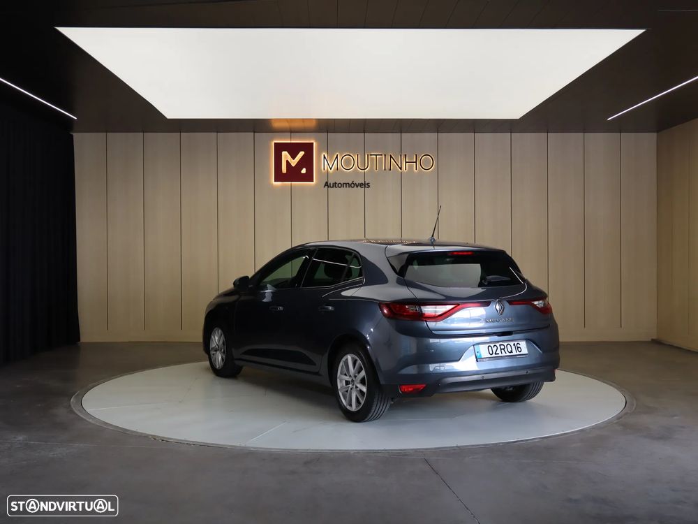 Renault Mégane 1.5 dCi Zen - 4